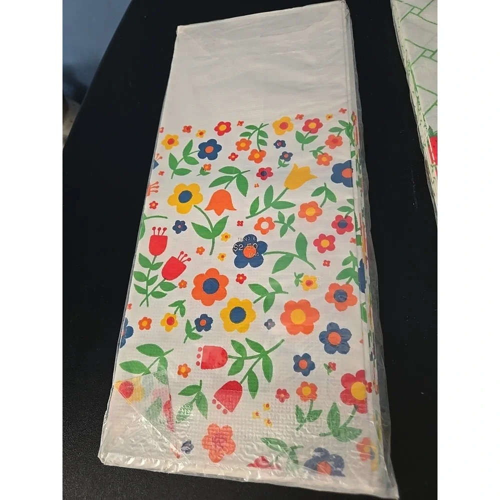 Hallmark table covers